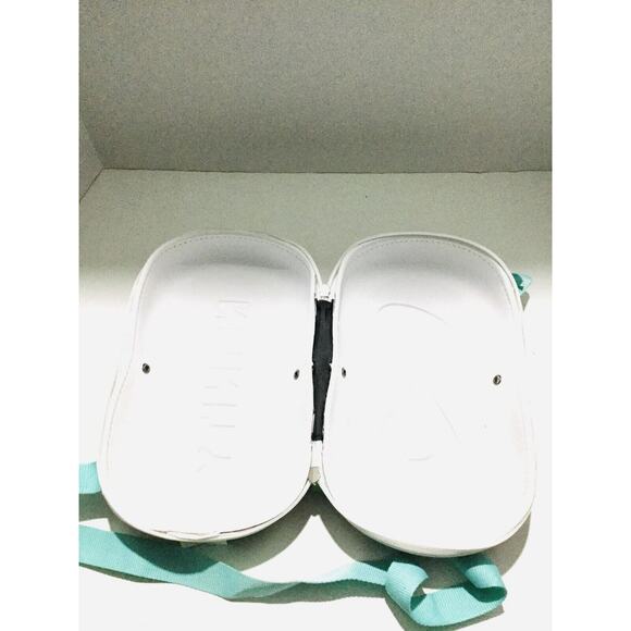 NFINITY Infinity Beast Cheer Shoe Holder Case Bag Youth 1 - CASE ONLY - Picture 4 of 6